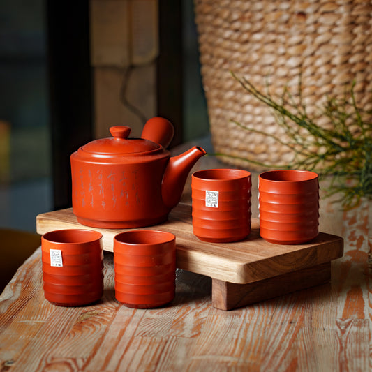 Terracotta-Style Ceramic Tea Set with Ribbed Cups